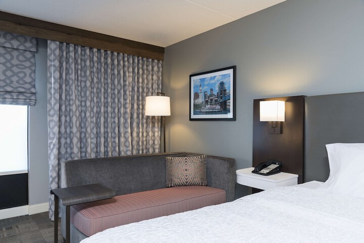 Hampton Inn Cincinnati Airport South