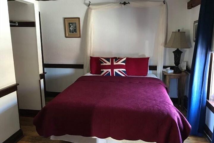 Room 19 of 44