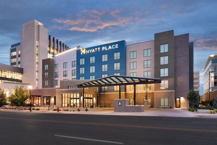 Hotel 2 of 60