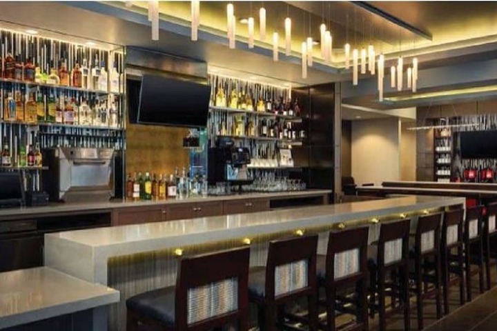 Hyatt Place Indianapolis / Fishers