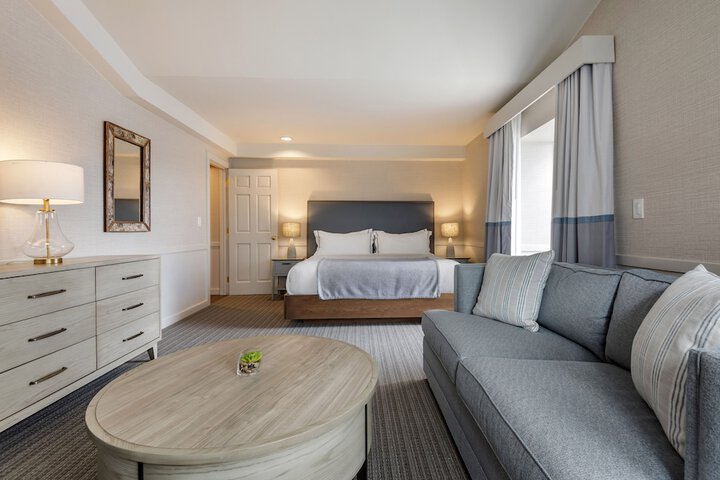 Room 80 of 178