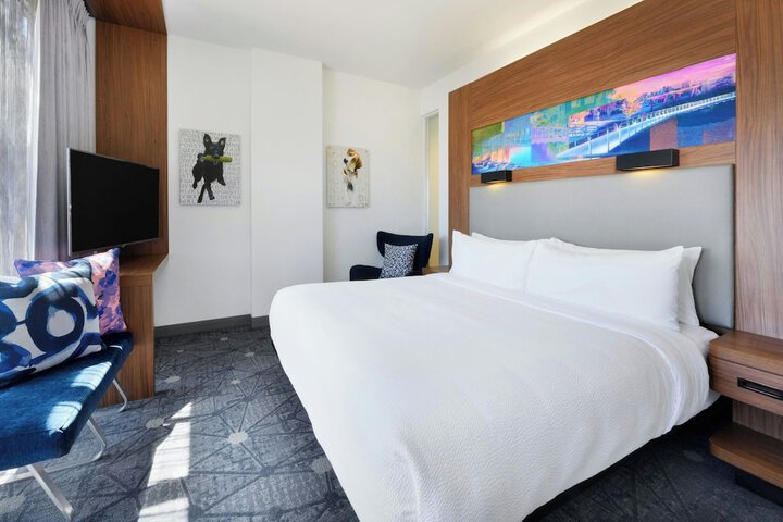 Aloft by Marriott Greenville Downtown