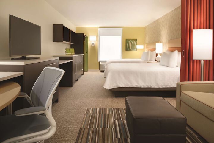 Room 11 of 29