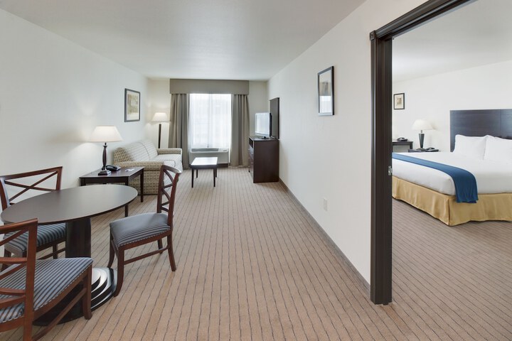 Room 9 of 31