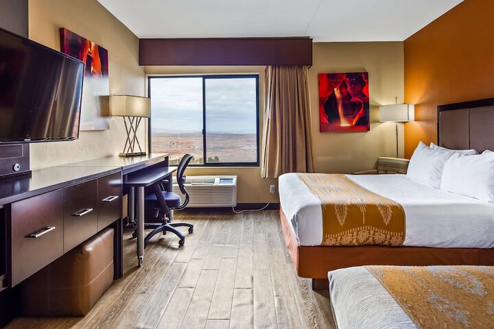 Room 25 of 53