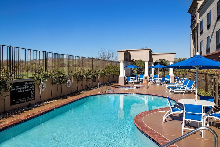 Pool 5 of 43