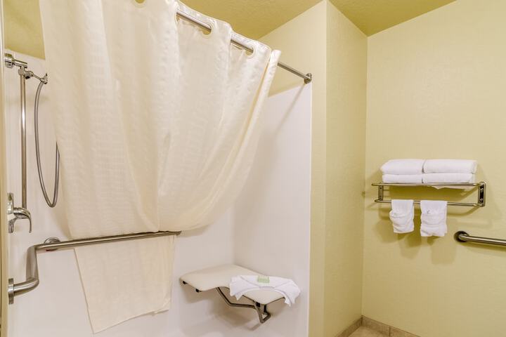 Room 20 of 46