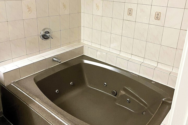 Rivera Inn & Suites Motel Pico Rivera