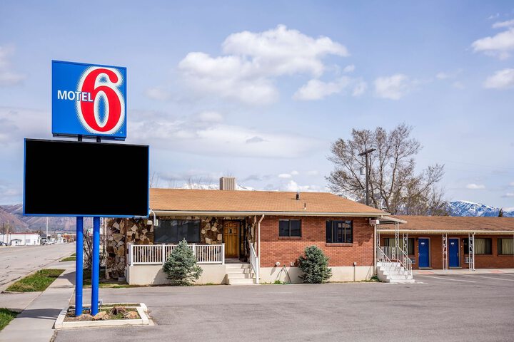 Motel 6 Tremonton UT