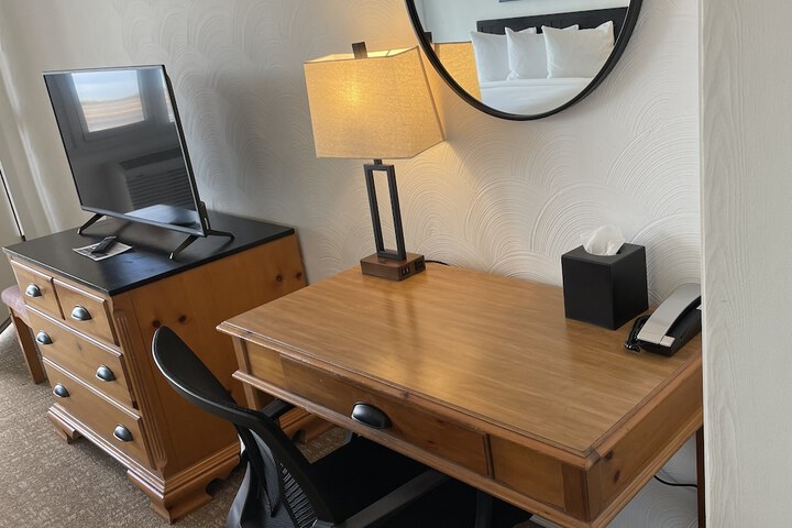 Room 45 of 60