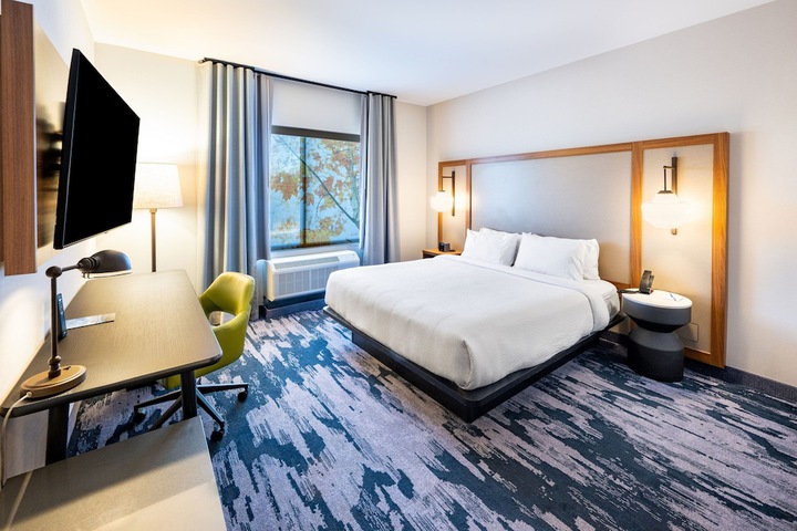 Fairfield Inn & Suites by Marriott Rome