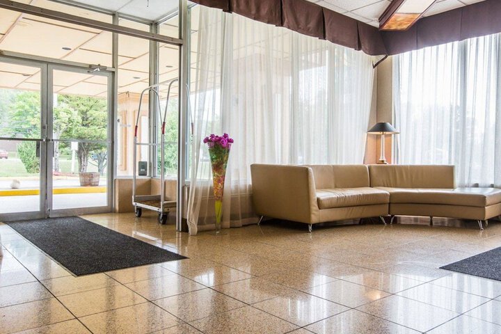 Quality Inn & Conference Center Brattleboro North