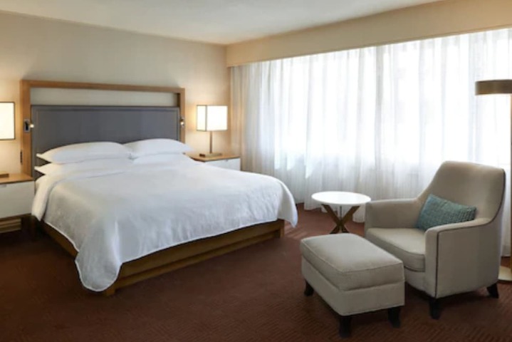 Sheraton Ottawa Hotel