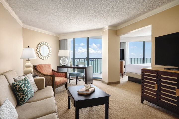 Omni Corpus Christi Hotel