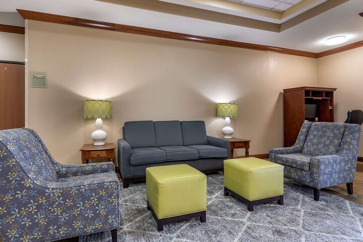 Hotel Interior 6 of 33