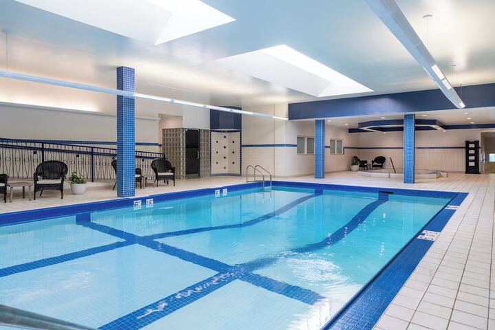 Pool 33 of 354
