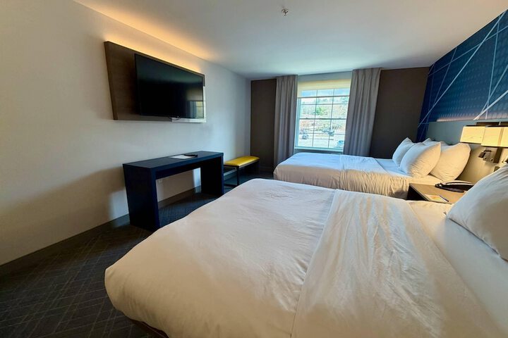 Comfort Inn & Suites Sturbridge - Brimfield