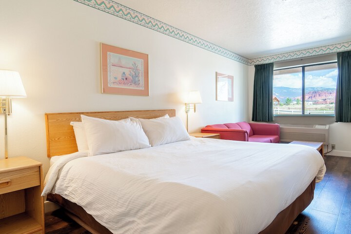 Room 7 of 20