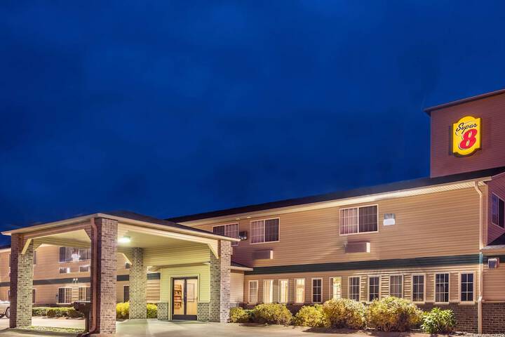 Hotel 3 of 32