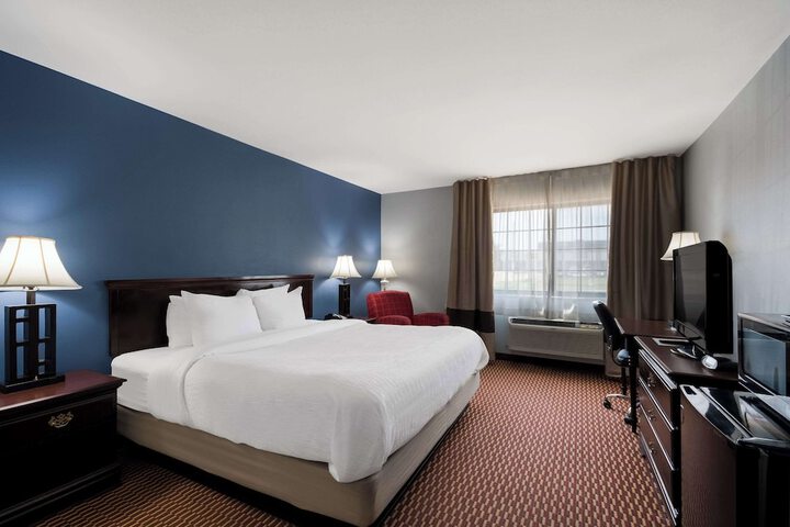 Room 38 of 45