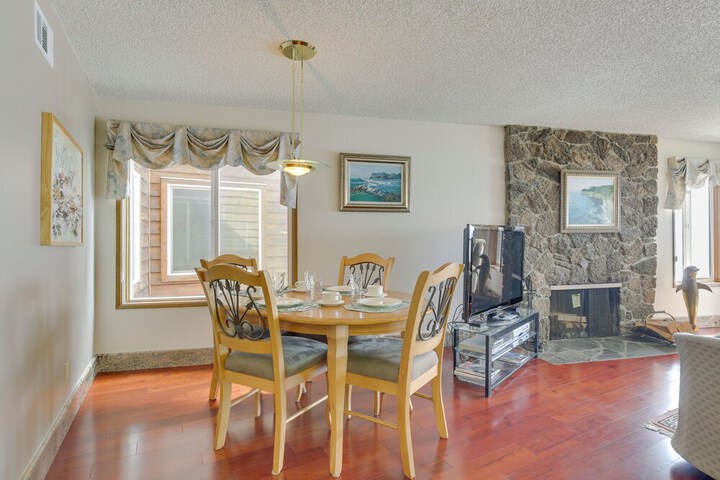 Lincoln City Oceanfront Condo Near Lincoln Beach!