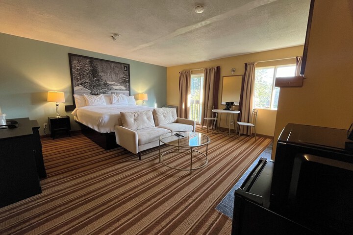 Room 63 of 125