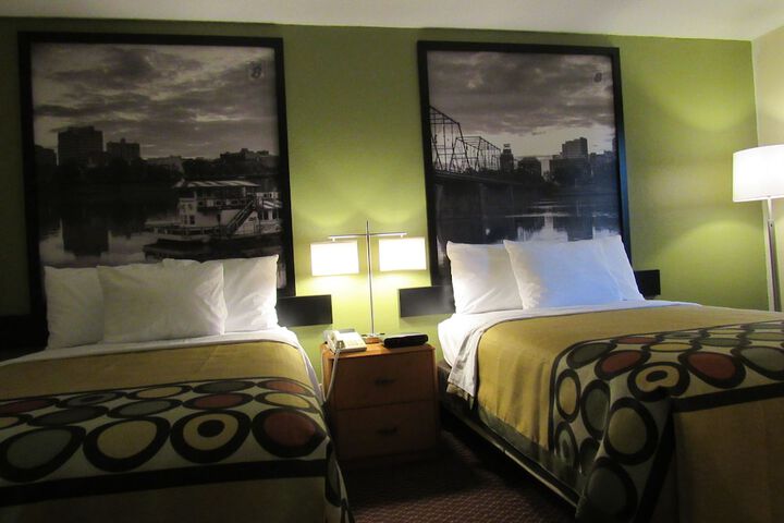 Room 39 of 74