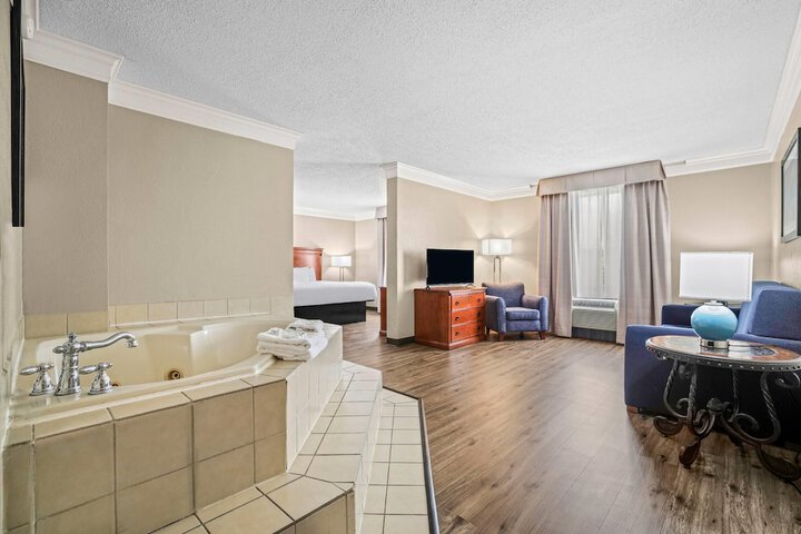 Baymont by Wyndham Madisonville