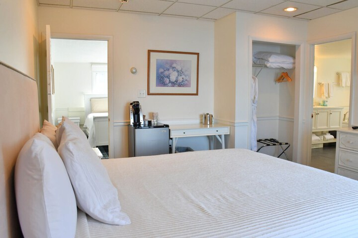 Room 45 of 59
