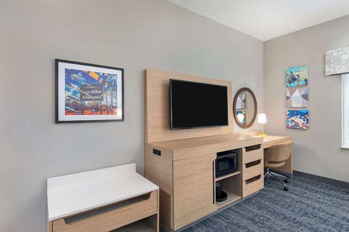 Hampton Inn Albertville