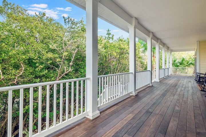 The Palm and Shell Captiva Island Private Luxury Home With Pool hot tub and Beach Access