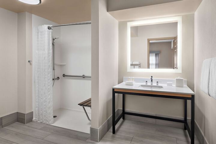 Homewood Suites by Hilton Baltimore-BWI Airport