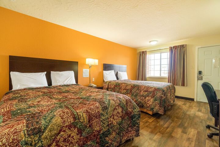 Stamford Inn