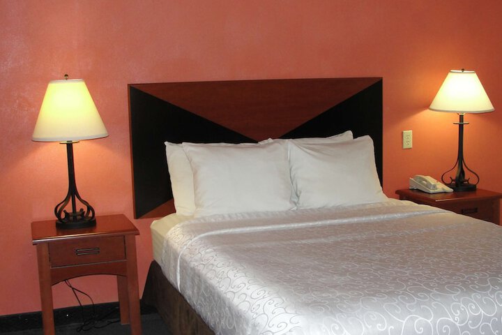 Room 41 of 49