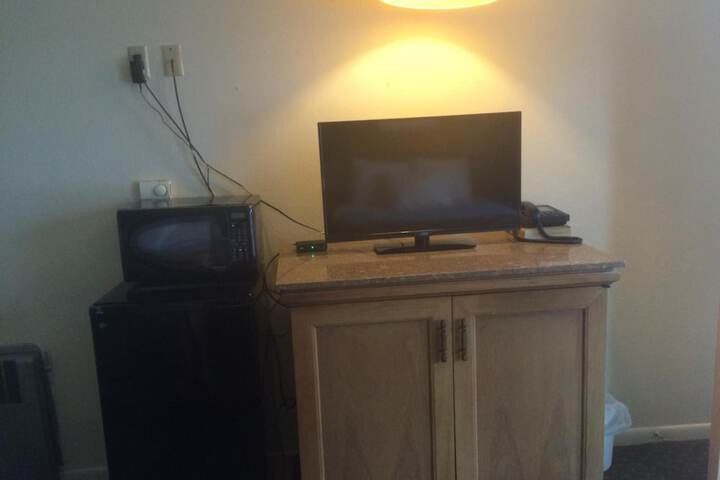 Room 19 of 37