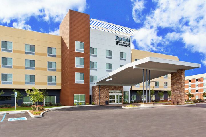 Hotel 2 of 30