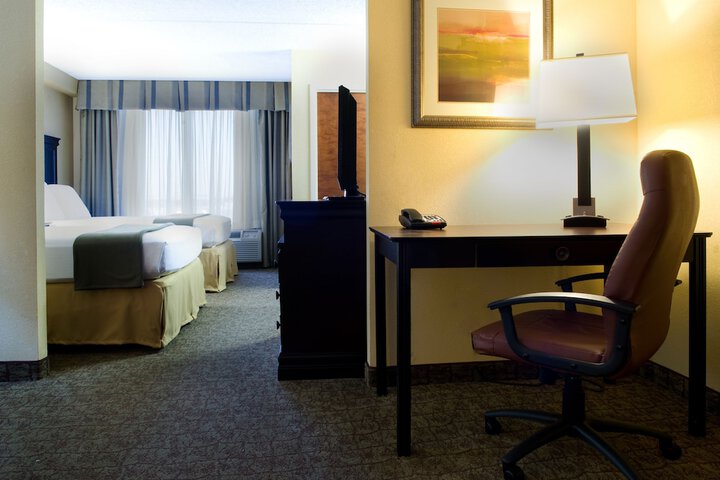 Room 41 of 70