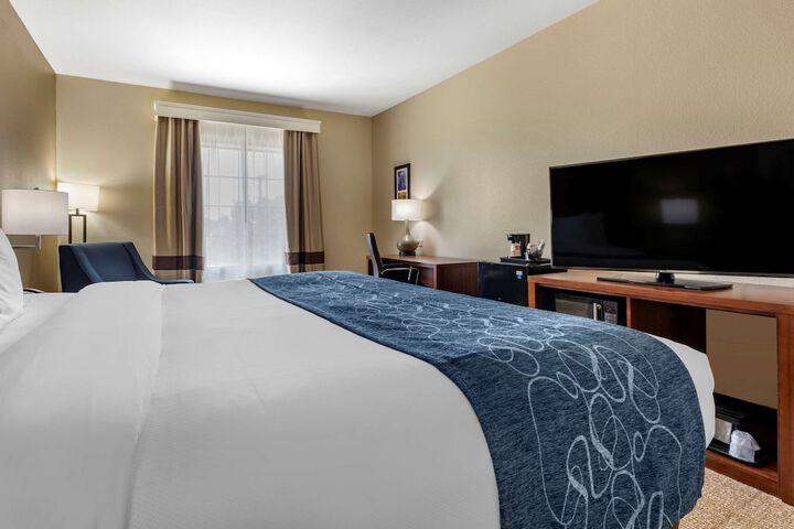 Comfort Inn & Suites Paris