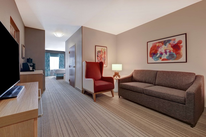 Room 16 of 47