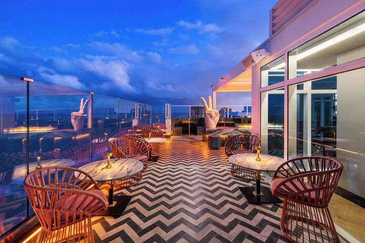 Terrace/Patio 124 of 127