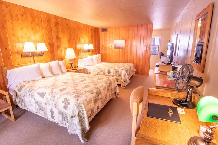 Room 204 of 261