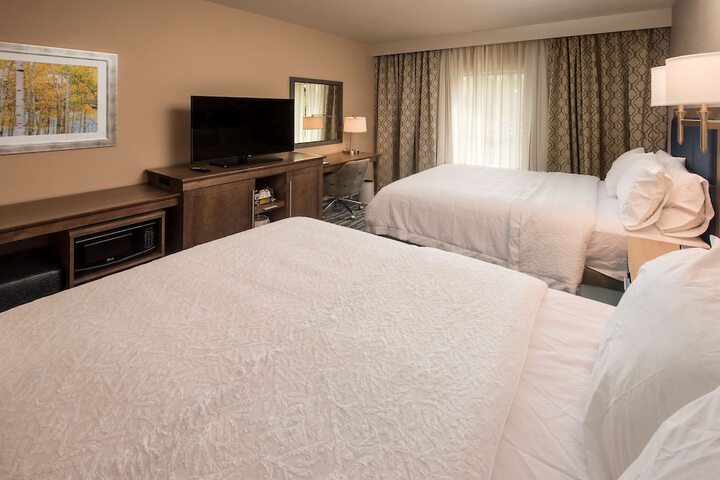 Hampton Inn & Suites Seattle / Redmond