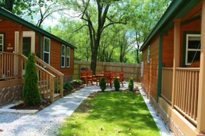 Kansas City East Oak Grove KOA