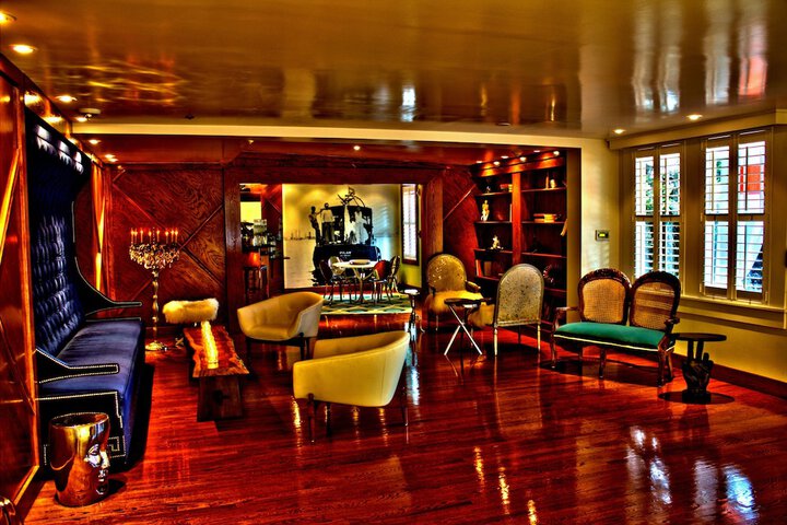 Hotel Interior 18 of 127