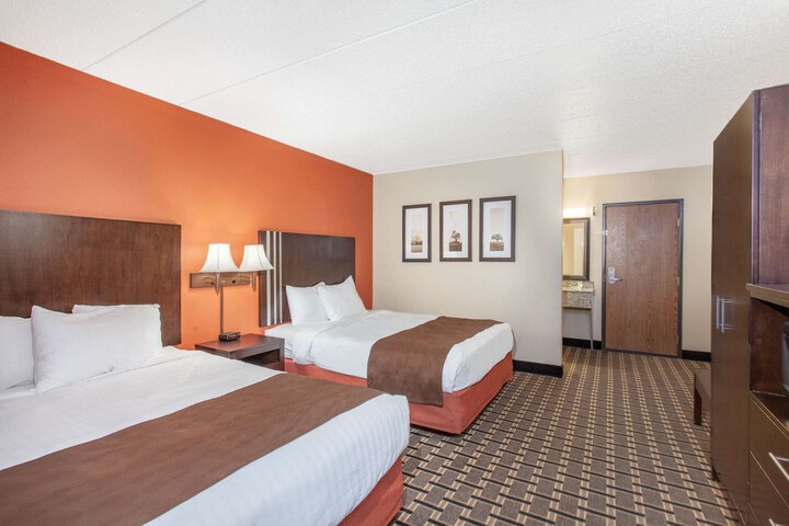 Room 19 of 26