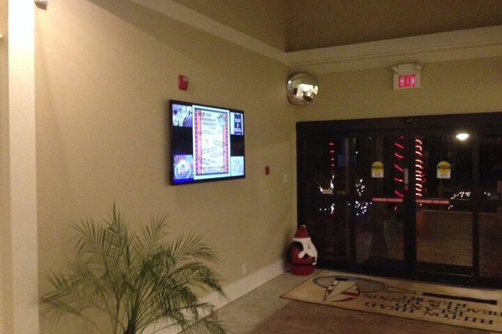Hotel 4 of 64
