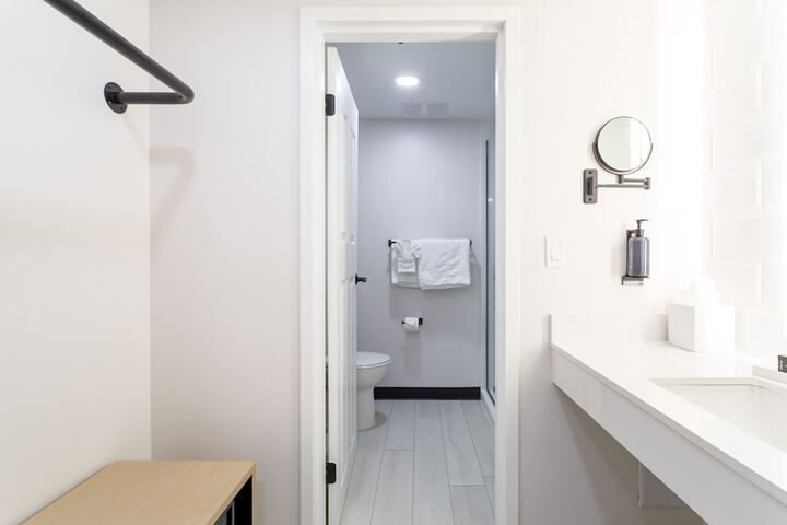 Room 12 of 52