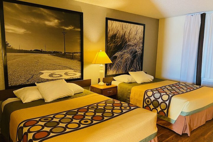 Room 25 of 44