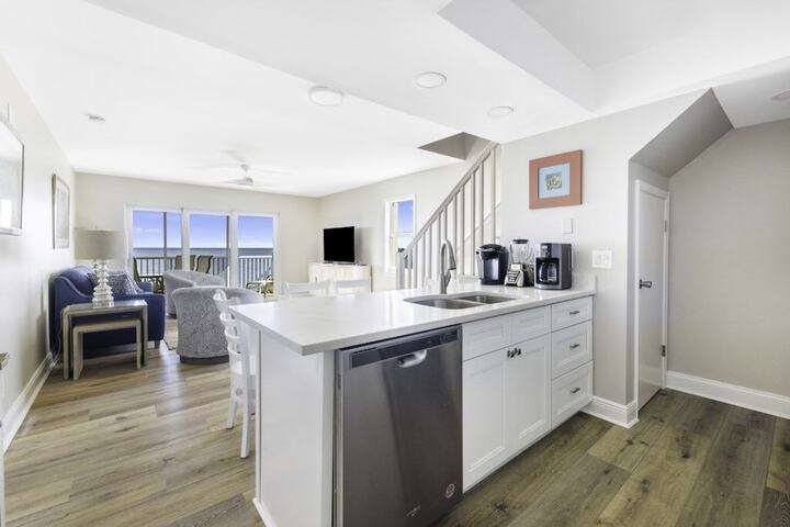 South Seas Bayside Villa 5344 3 Bedroom Condo by RedAwning