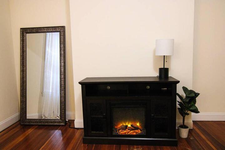 Stylish 1BR in Malden #3